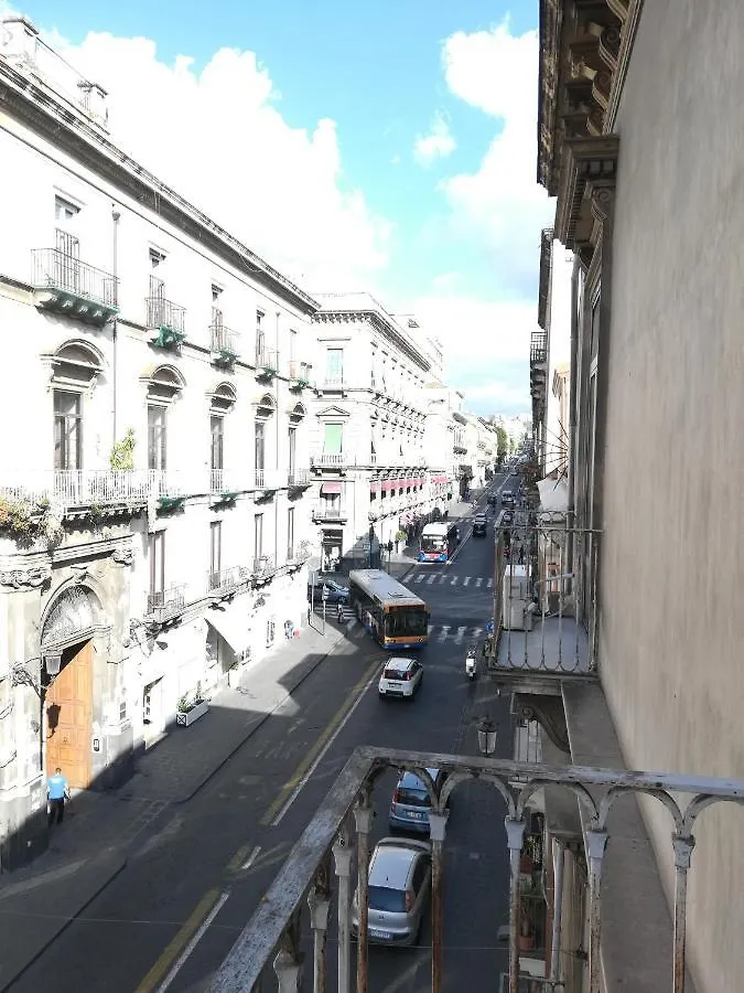 Affittacamere Hotel Stanze etnea 380 Aeroporto di Catania Fontana Rossa